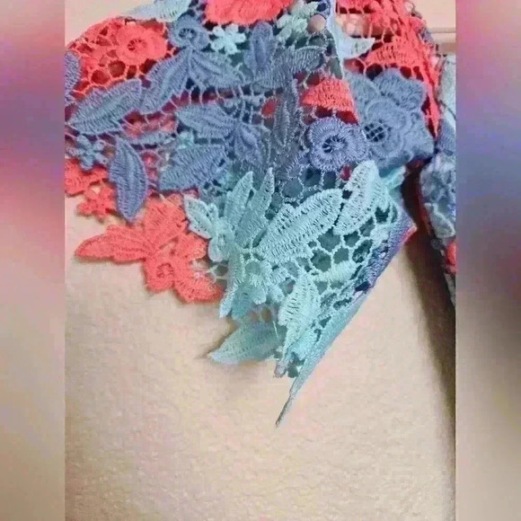 Off The Shoulder Floral Lace Midi Dress - Picture 3 of 10